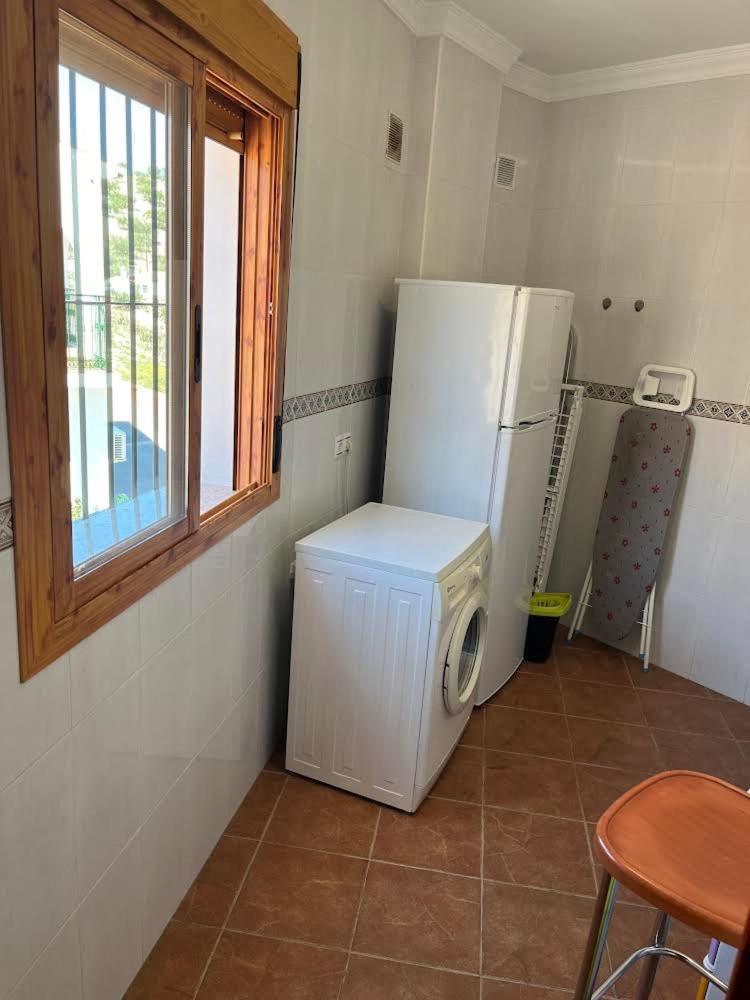 Villa Casa amplia con terraza en La Viñuela Exterior foto